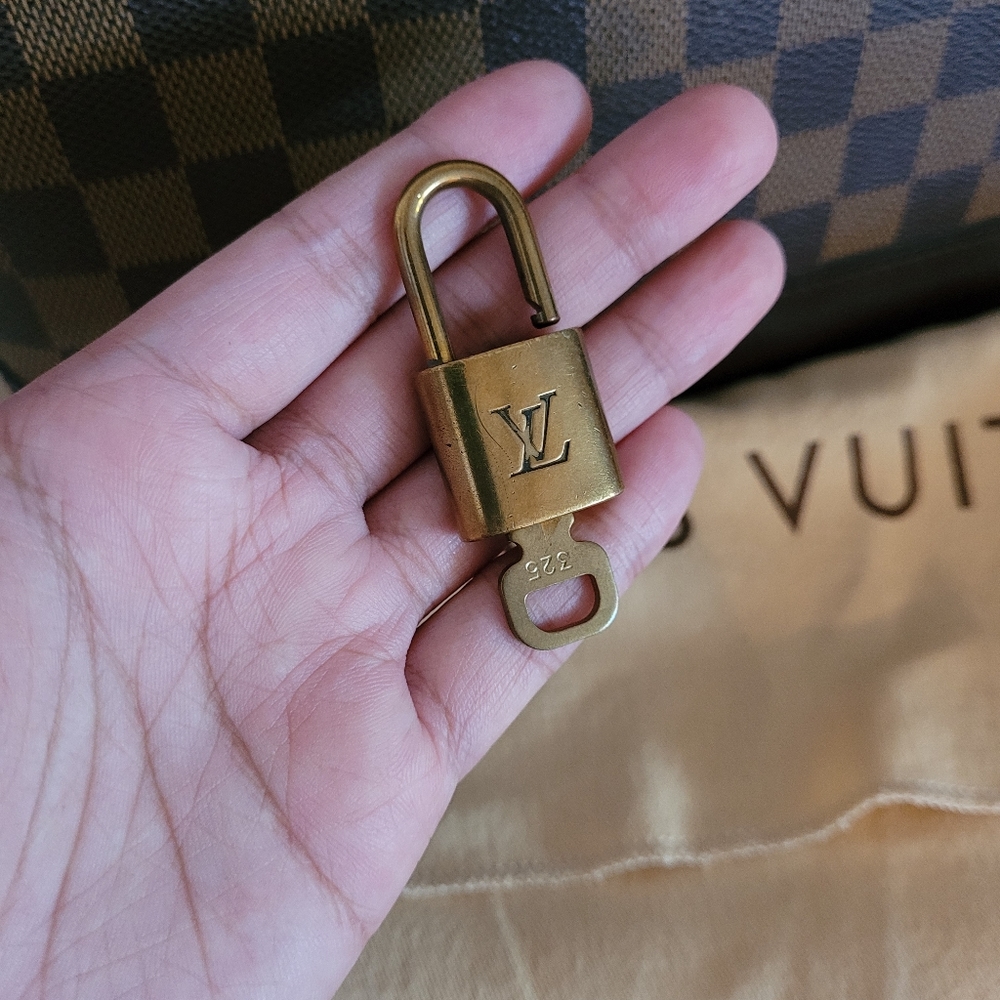 ❤️ SOLD ❤️ LV Alma PM DE ❤️ - Picture 3 of 11
